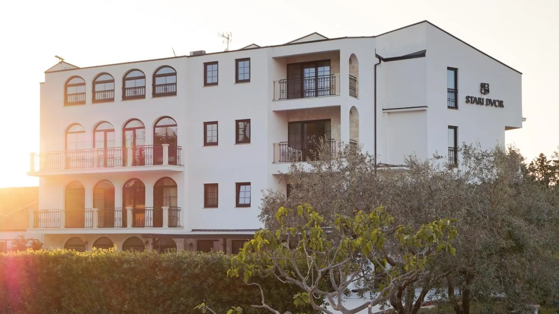Hotel Stari Dvor Ugljan